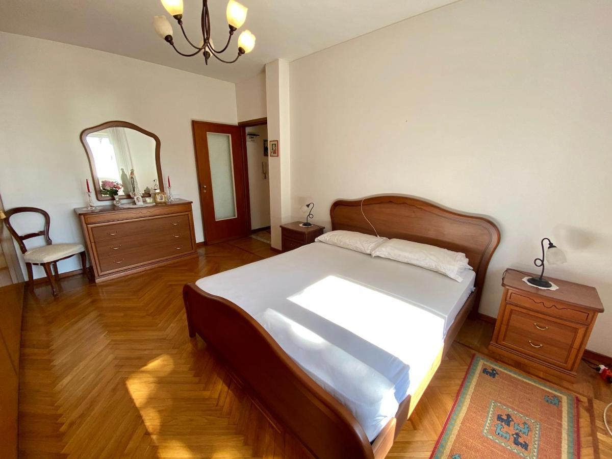 Suite Vista Mare Bilo 93 - Сан Ремо Екстериор снимка